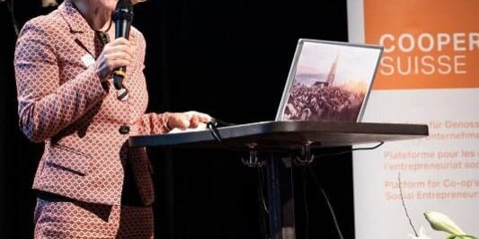 img-5e32a2c8b4e70977cf0950af