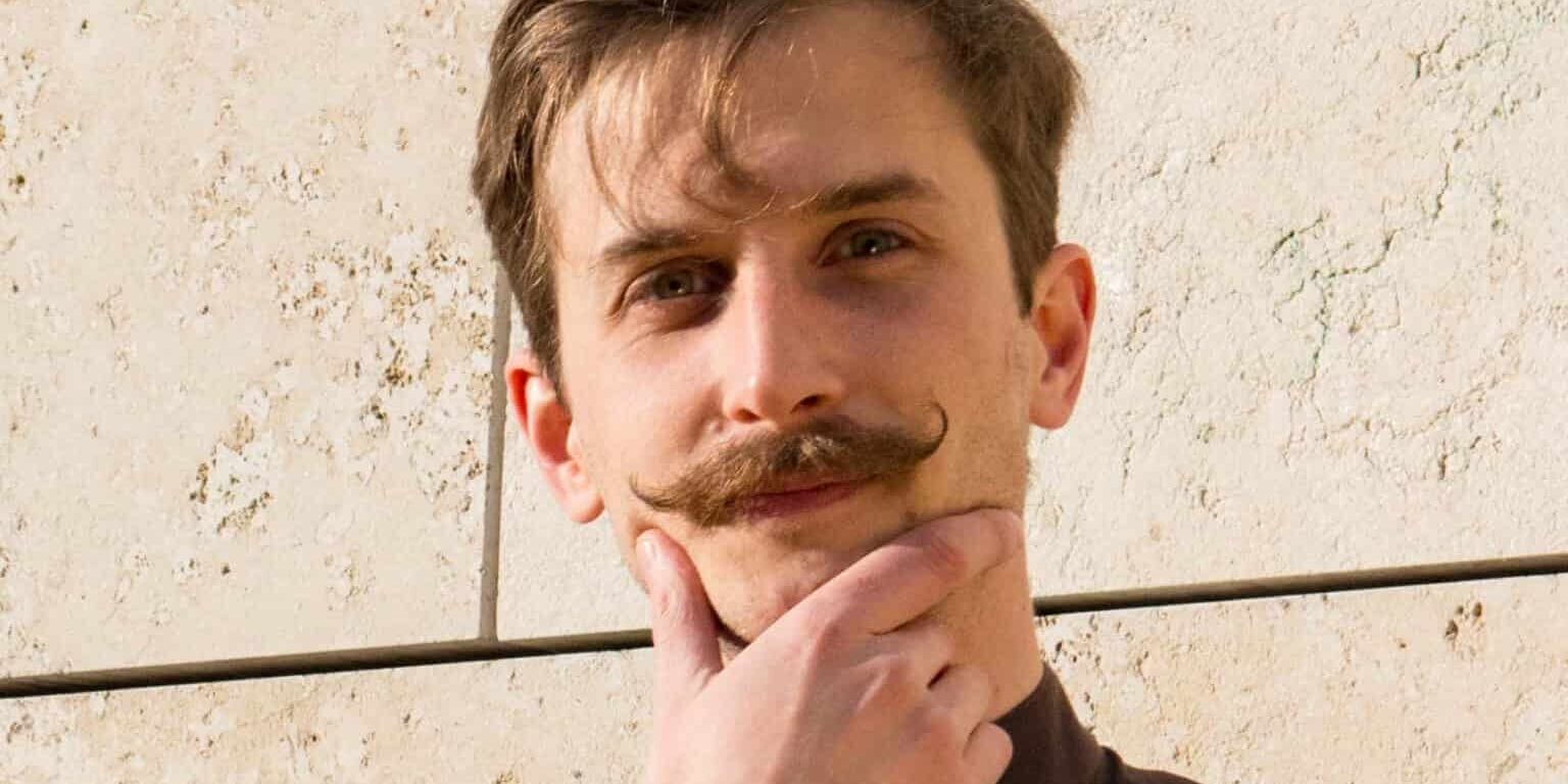 img-5cf7d717b50d3b000141629d